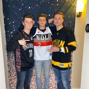 Meet your Posher, Ethan